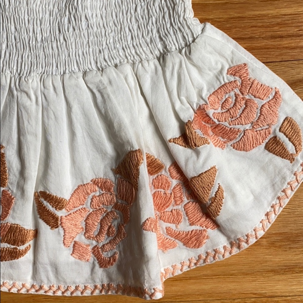 Tuchinda embroidered top/skirt set 2T - Picture 4 of 5